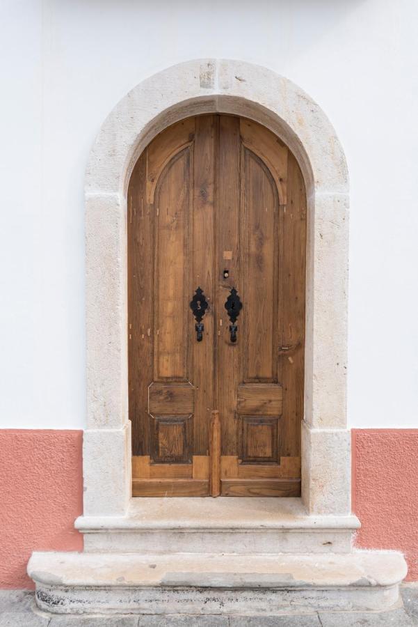 Bohemian Antique Guesthouse Odeceixe Esterno foto